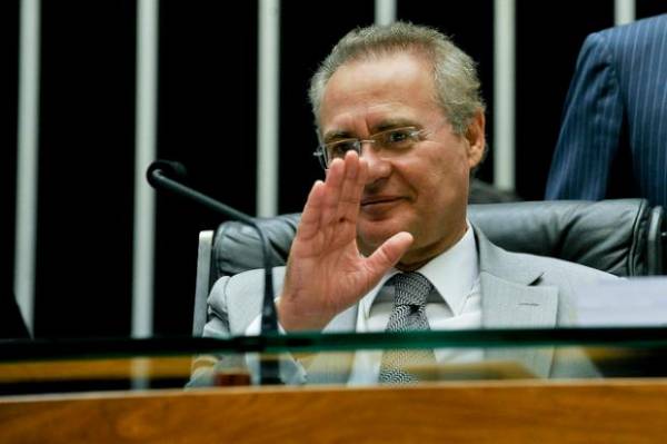 Ministro do Supremo afasta Renan Calheiros da presidência do Senado