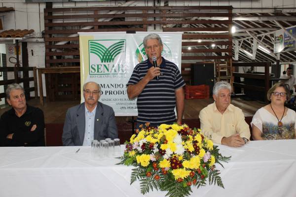 Sindicato Rural de Três de Maio comemora seus 35 anos com festa