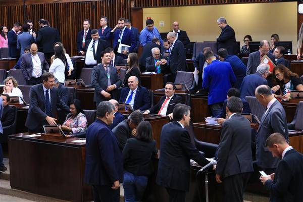 Assembleia Legislativa aprova extinção da licença-prêmio 