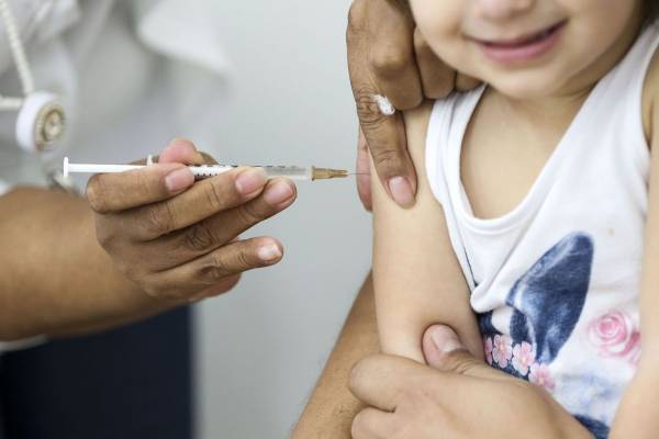 RS está em alerta com sarampo por não atingir meta de vacinação