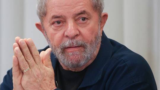 Procuradores da Lava Jato pedem que Lula vá para o semiaberto