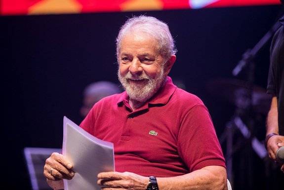 Fachin anula condenações de Lula nos processos da Lava-Jato