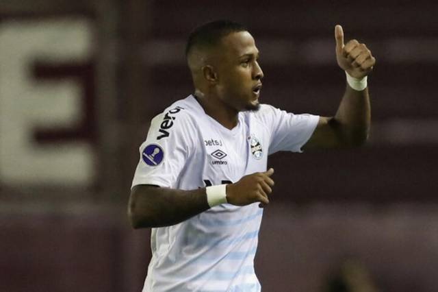 Grêmio vence Lanús na Argentina e se isola na liderança no Grupo H da Sul-Americana