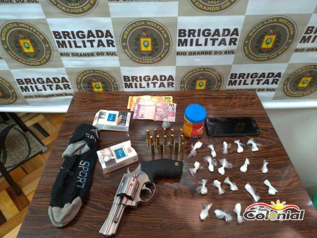 Brigada Militar prende homem por tráfico de drogas e porte ilegal de arma em Boa Vista do Buricá