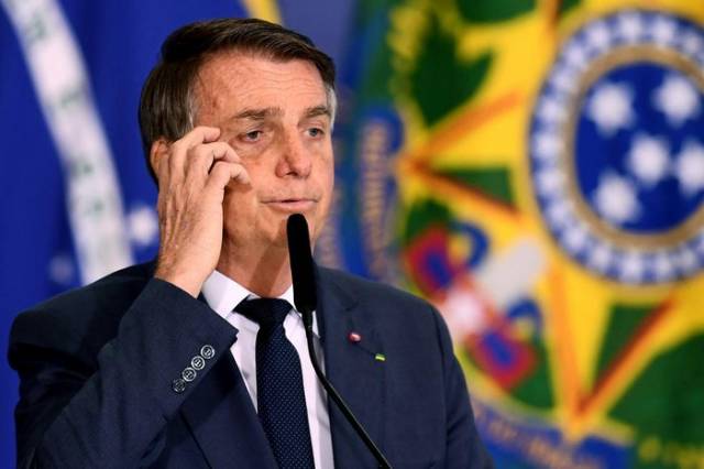 Bolsonaro entra com ação para proibir STF de abrir investigações sem passar pelo MPF