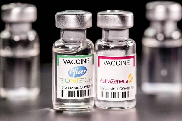 Vacinas da Pfizer e da AstraZeneca são eficazes contra Delta, mas proteção cai com o tempo, diz estudo