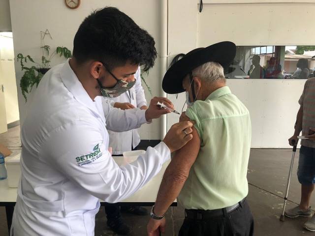 Três de Maio aplica vacina contra a Covid na quinta-feira