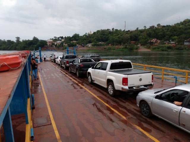 Fronteira com a Argentina é reaberta após quase dois anos em Porto Mauá