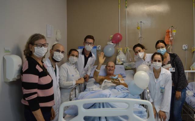 Humanização: HVS promove momento de celebração no aniversário de pacientes