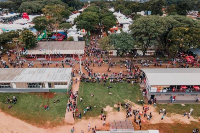 Bolsonaro receberá reivindicações da agropecuária na Fenasoja