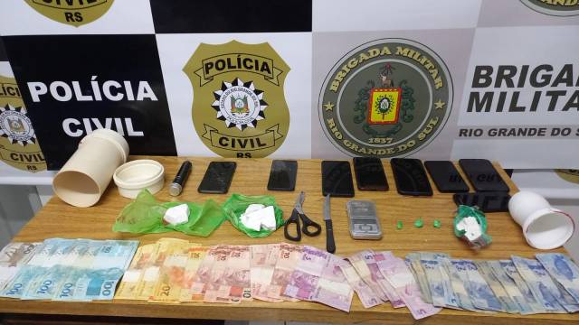 PC e BM cumprem mandado e prendem homem por tráfico de drogas em Três de Maio
