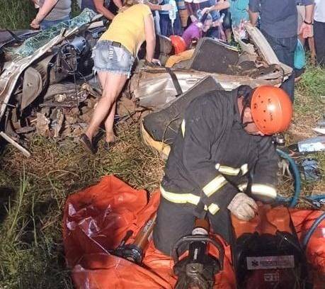 Veículo fica destruído e homem morre após capotagem na RS-344 em Porto Mauá