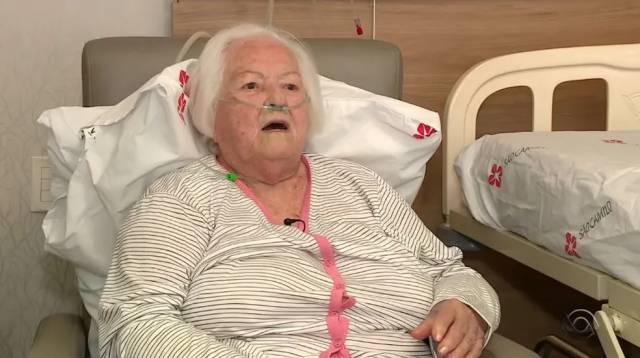 Morre senhora de 99 anos que ficou 9 horas agarrada em parreiral