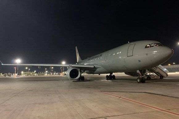 Primeiro avião com brasileiros resgatados em Israel pousa em Brasília