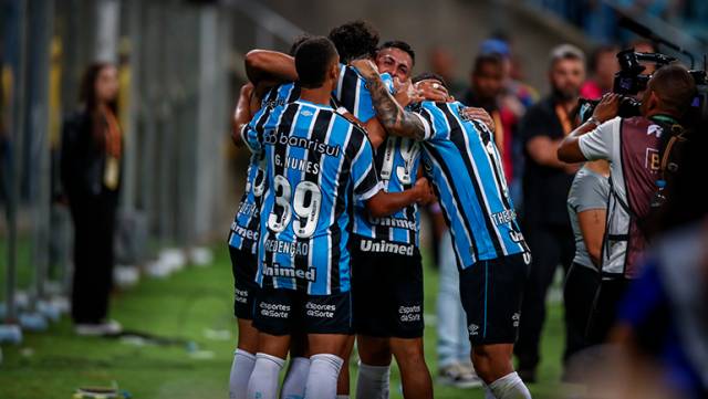 Grêmio confirma vaga para a final do Gauchão