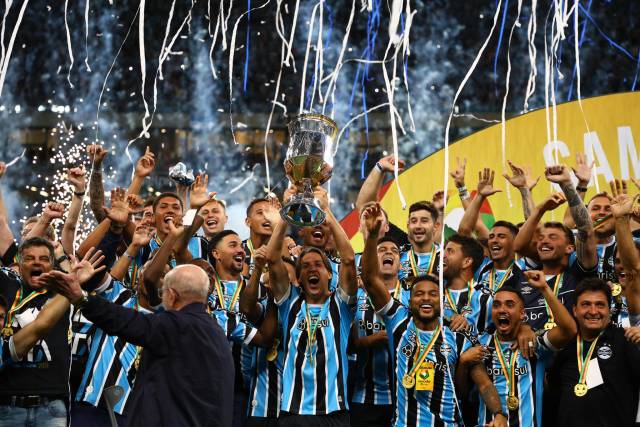 Grêmio é sete vezes campeão gaúcho consecutivo